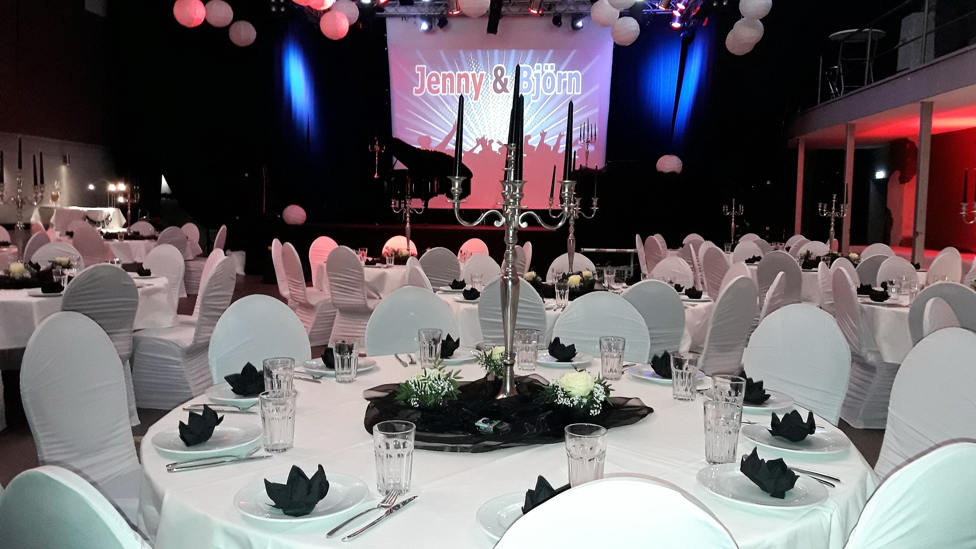 Foyer mit Bar im Resonanzwerk, Empfangsbereich für Hochzeiten in Oberhausen